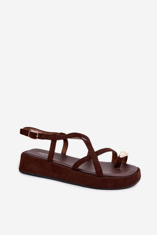 Sandales avec plateforme et détails dorés couleur chocolat Olmira