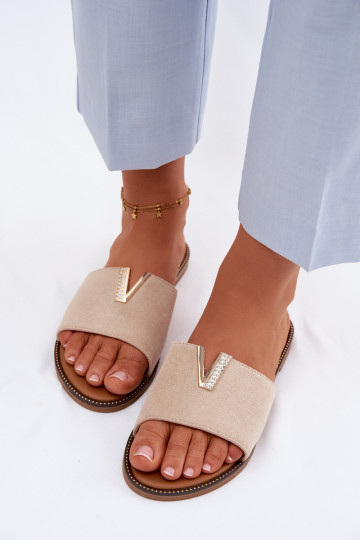 Chaussons pour femmes avec détails décoratifs couleur sable Nelmira