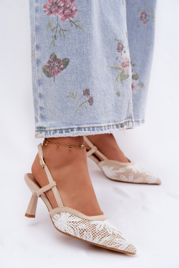 Sandales à talons hauts avec des fleurs beige Kelmira 2