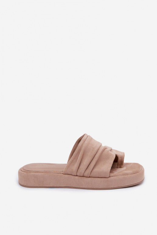 Chaussons pour femmes couleur sable avec volants Gelmira