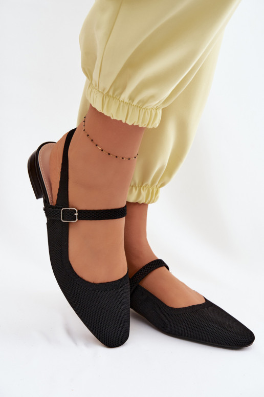  des sandales Ballerines Féminin avec des sangles couleur noire Selrene