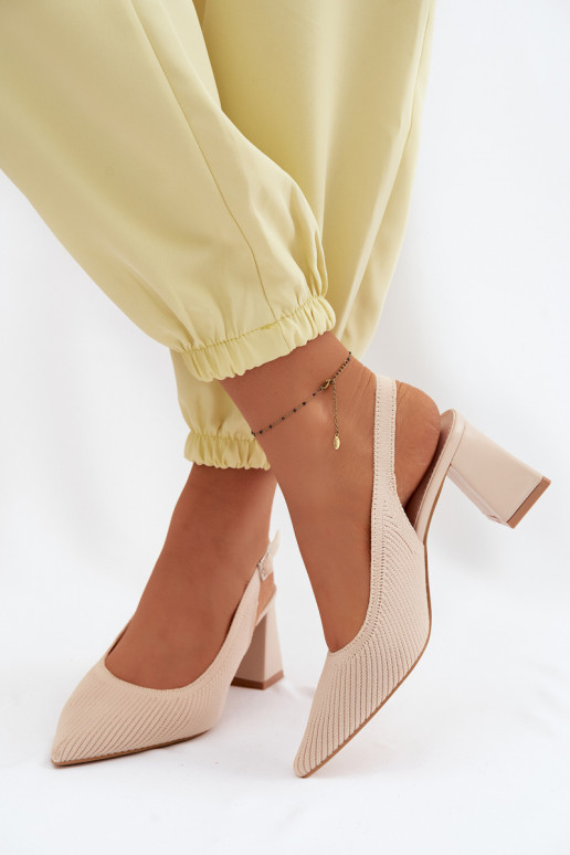  des sandales avec des talons beige Elissea