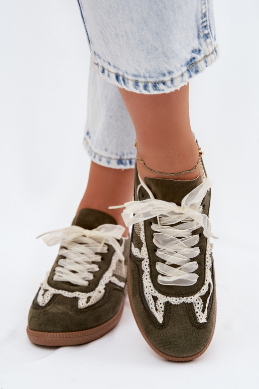 Chaussures modèle baskets Féminin avec de la dentelle couleur verte Ilrene
