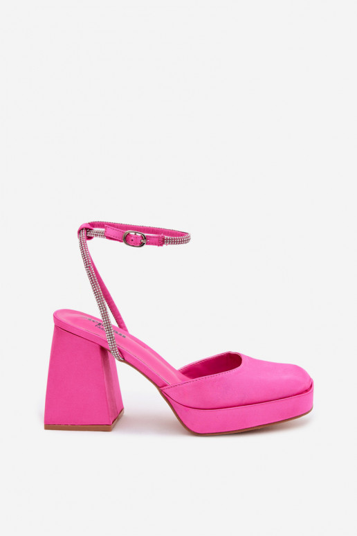 Sandales roses sur des talons épais avec des clous scintillants Seraphina