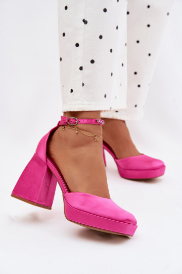 Sandales roses à talons et finition satinée Calistae 2