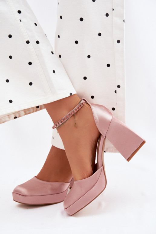 Sandales champagne à talons et finition satinée Calistae