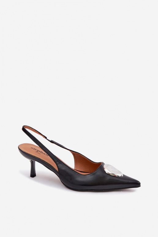 Sandales pour femmes avec des talons fins Avec des décorations Detalem couleur noire Isadora