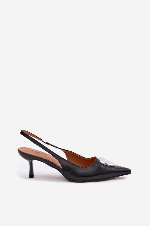 Sandales pour femmes avec des talons fins Avec des décorations Detalem couleur noire Isadora