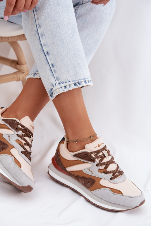 Baskets brunes pour femmes en daim McArthur MA253IN