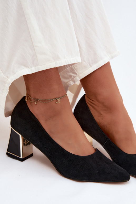 ChaussuresActivéturalnego en daimu avec des talons Vinceza 66921 couleur noire