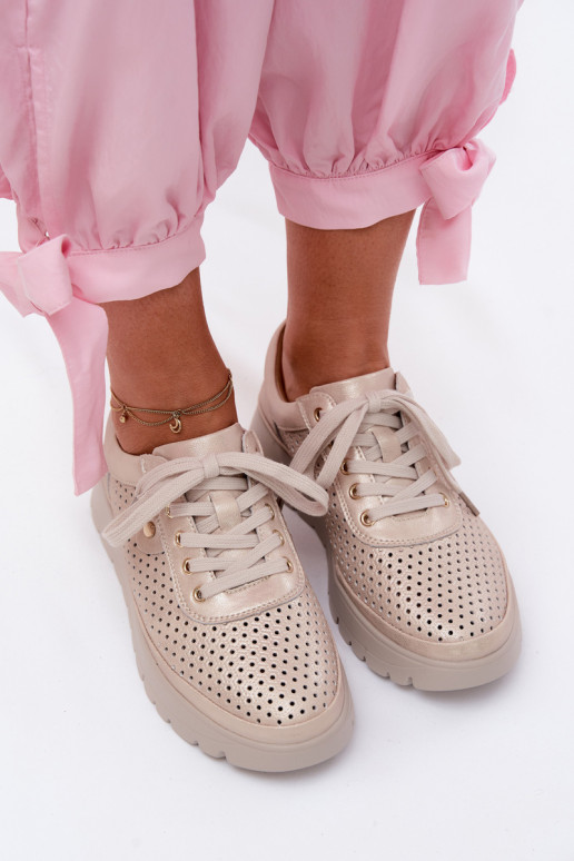 Peau avec des éléments ajourés chaussures Féminin Vinceza 79629 couleur dorée