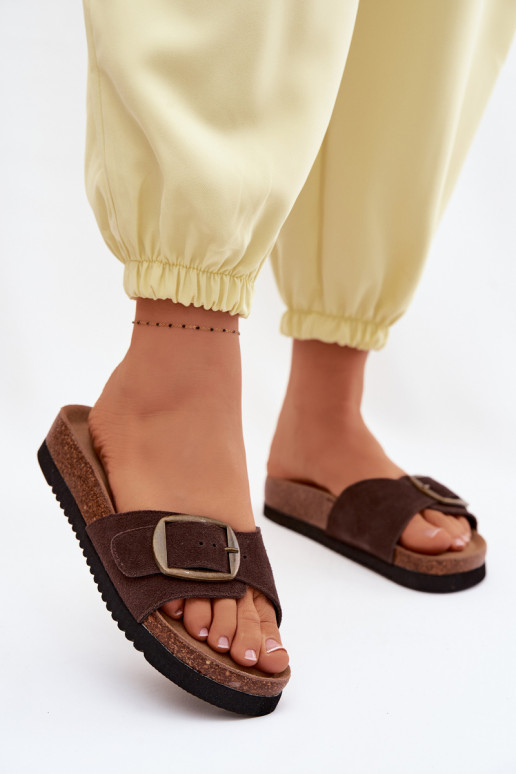Chaussons en daim chocolat pour femmes avec boucles Emiline