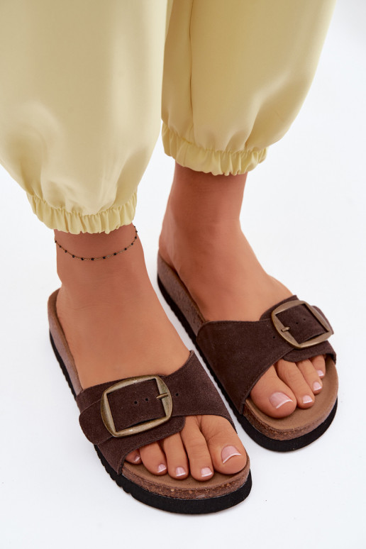 Chaussons en daim chocolat pour femmes avec boucles Emiline
