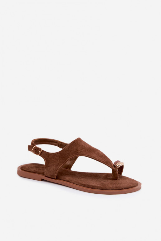 Sandales plates dorées avec des détails en daim synthétique couleur marron Jelviane