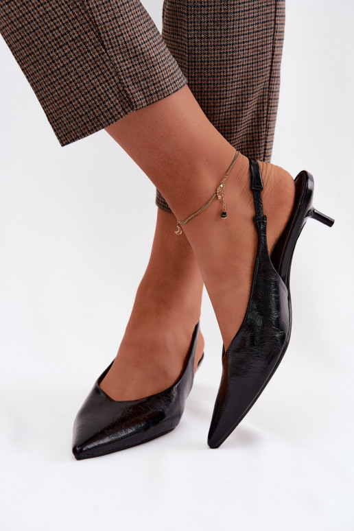 Sandales laquées pour femmeImitacji Skóry avec des talons couleur noire Averelle