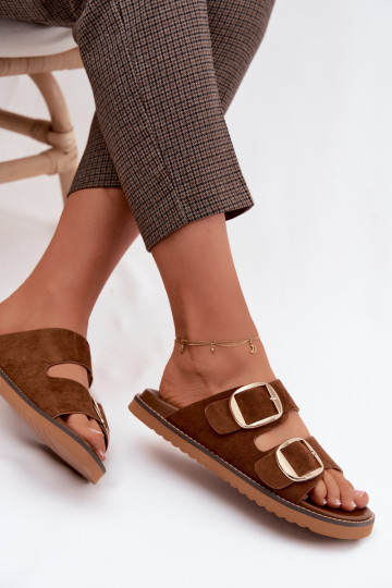 Chaussons pour femmes dorés avec des boucles en daim synthétique couleur marron Averia