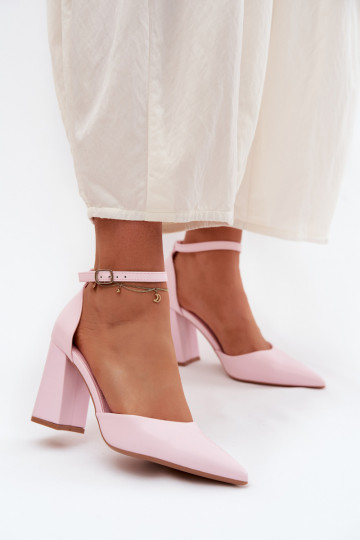 Chaussures avec des talonsImitacji Skóry couleur rose Selvra 2