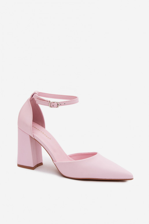 Chaussures avec des talonsImitacji Skóry couleur rose Selvra