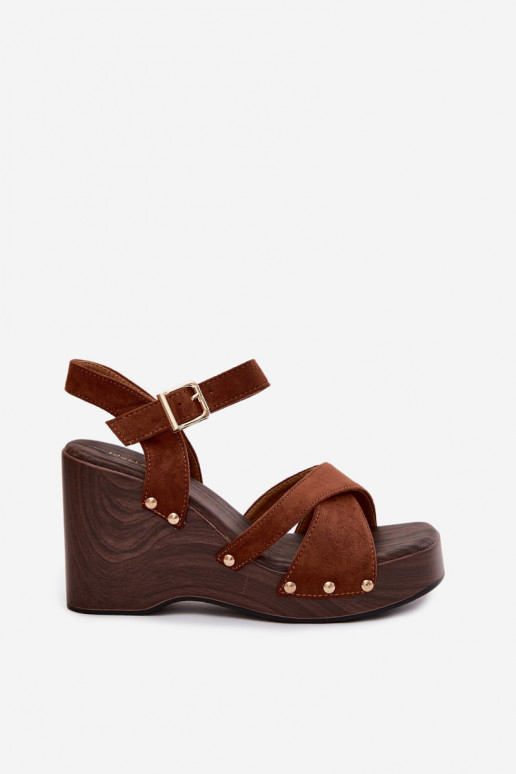 Sandales à plateforme pour femmes en daim synthétique avec clous dorés couleur marron Velvra