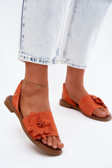 Peau Sandales en daim avec des talons larges Avec des décorations Une fleur Zazoo 407471 couleur orange