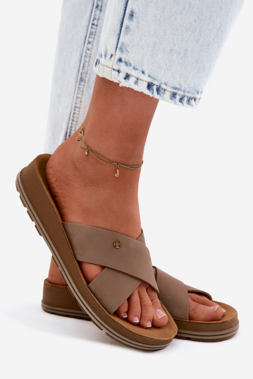 Chaussons pour femmes en suédine Tai turiciejka P7504-04 couleur sable