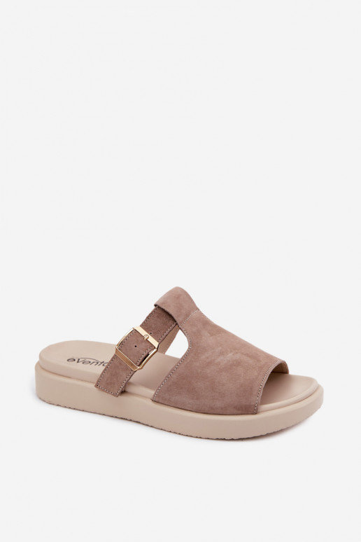 Chaussons femme en daim avec une plateforme avec boucles dorées beige Zemela