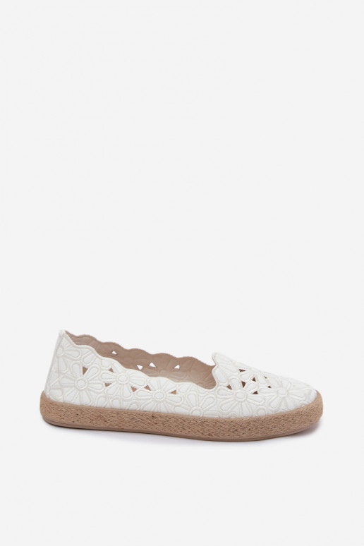 Espadrilles avec éléments ajourés et fleurs en couleur blanche Merivelle