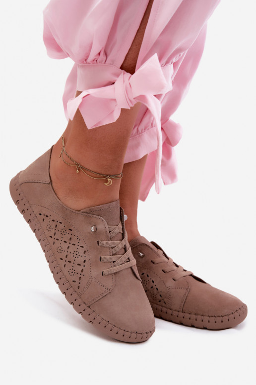 Chaussures avec éléments ajourés en daim synthétique couleur sable Flaria