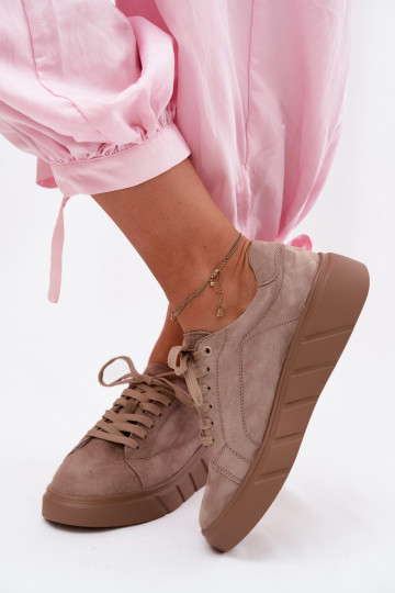 Peau en daim Chaussures modèle baskets Féminin avec une plateforme beige Danida 2