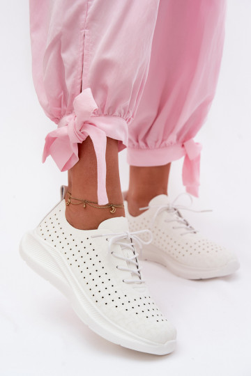 Chaussures ajourées Style sportif Chaussures modèle baskets Féminin couleur blanche Heressa