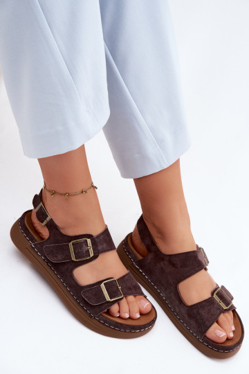 Sandales pour femmes en daim synthétique marron avec boucles Vinceza 79620