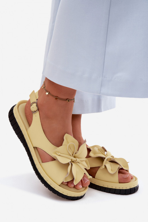 Sandales pour femmes Féminin Avec des décorations avec des fleursem Vinceza 66917 couleur jaune