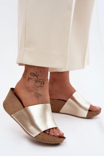Chaussons en cuir dorés Zazoo 40291 avec semelle en liège 2