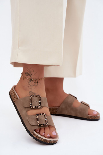 Pantoufles pour femmes Sur une semelle en liège avec boucles modèles de serpent beige Melia