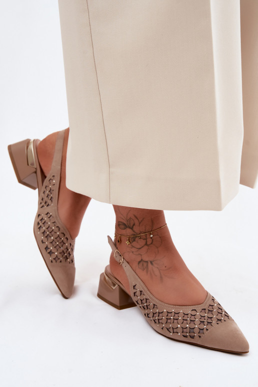 Peau Sandales femme en daim avec des éléments ajourés avec maille Klocke D&A CR61-3004 beige