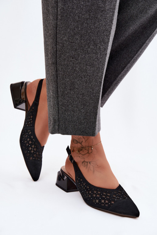 Peau Sandales femme en daim avec des éléments ajourés avec maille Klocke D&A CR61-3004 couleur noire