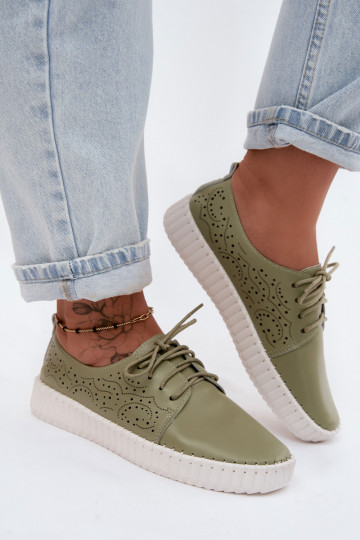 Chaussures avec éléments en dentelle en vert Pearla