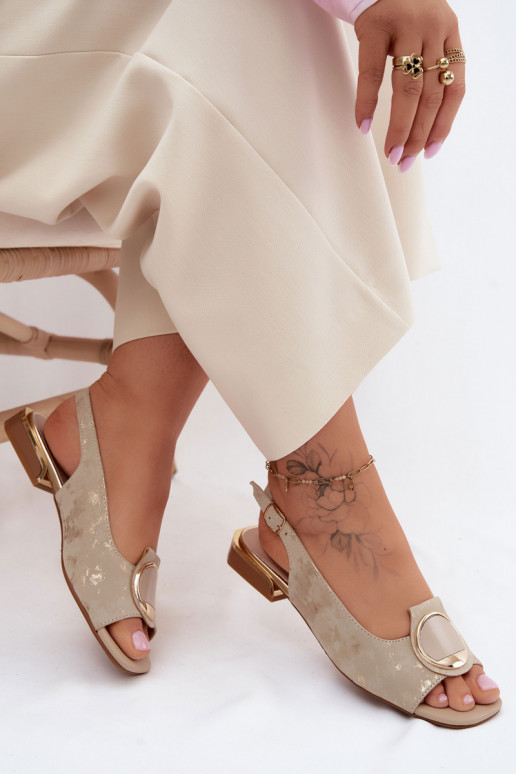 Sandales avec talons larges et ornements en or Glima
