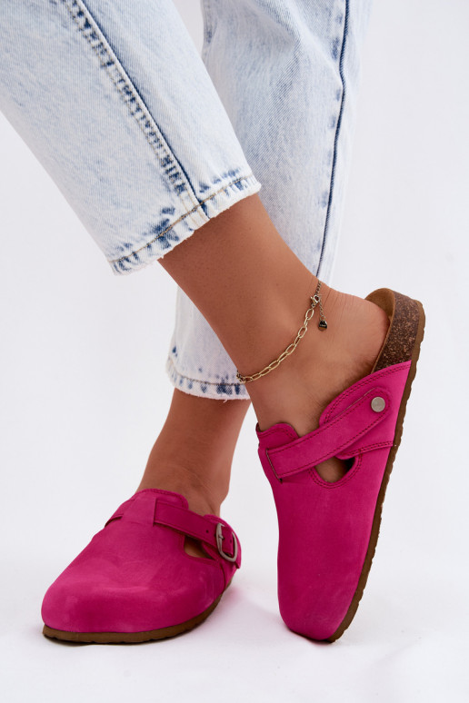 Chaussons en cuir Mule avec boucles de couleur rose par Zazoo