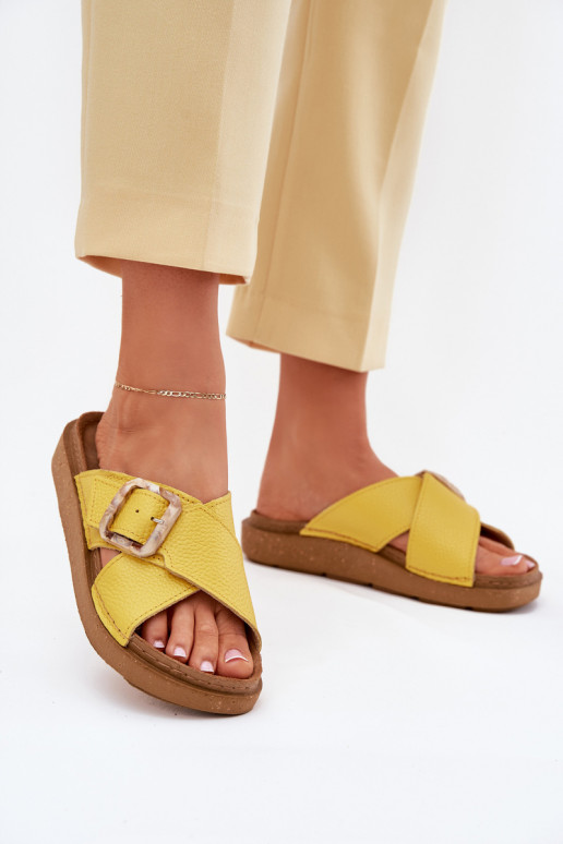 Chaussons en cuir jaunes pour femmes avec boucles Inblu ED0003IU