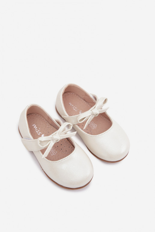 ballerines Puéril avec attaches adhésives avec des rubans couleur ivoire Drippy