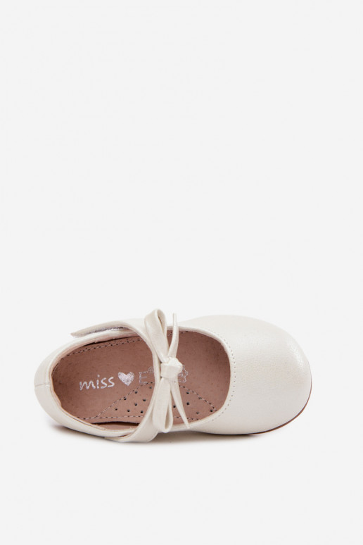 Ballerines pour enfants avec fermetures adhésives et nœuds couleur ivoire Drippy