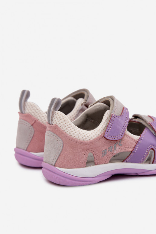 des sandales pour les enfants Peau Bartek 84413-85 Couleur violette