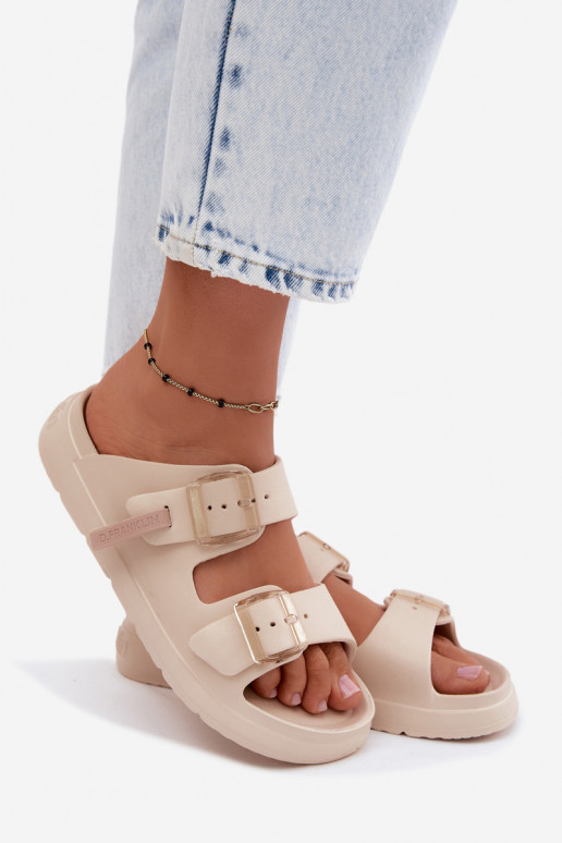 Pantoufles légères Pantoufles pour femmes avec boucles D.Franklin DFSH413003 beige