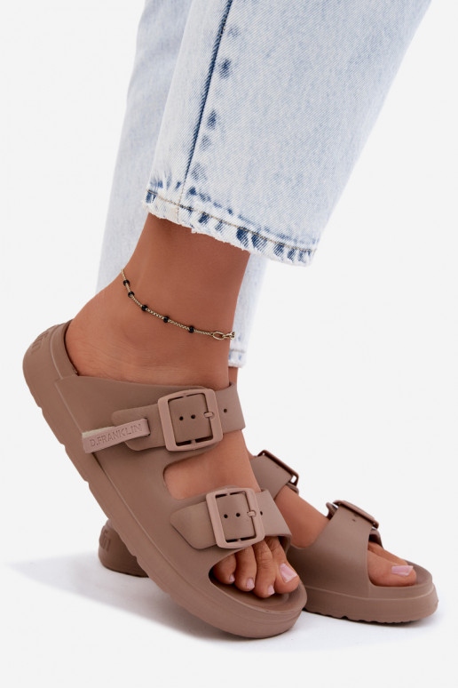 Pantoufles légères Pantoufles pour femmes avec boucles D.Franklin DFSH413004 beige