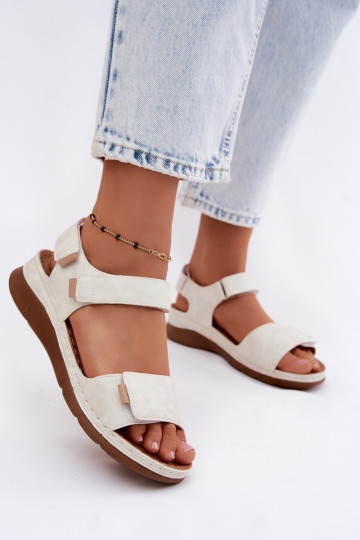 Sandales pour femmes avec une plateforme couleur blanche Linora 2