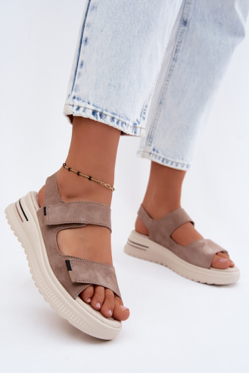 Peau Sandales femme en daim avec une plateforme beige Peria 2