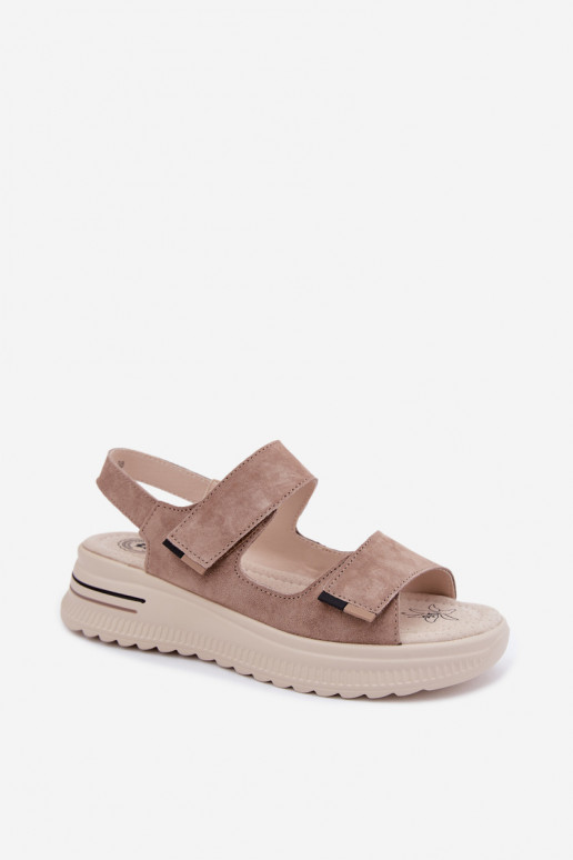 Peau Sandales femme en daim avec une plateforme beige Peria