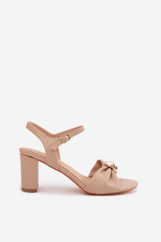 Sandales pour femmes en simili cuir avec talons couleur sable Spella