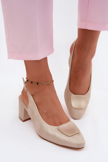 Sandales pour femmes Obcas Słupek Ozdoba couleur dorée Il fautden